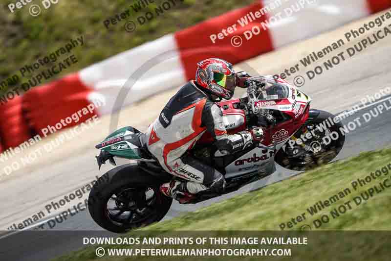 cadwell no limits trackday;cadwell park;cadwell park photographs;cadwell trackday photographs;enduro digital images;event digital images;eventdigitalimages;navarra;no limits trackdays;peter wileman photography;racing digital images;trackday digital images;trackday photos